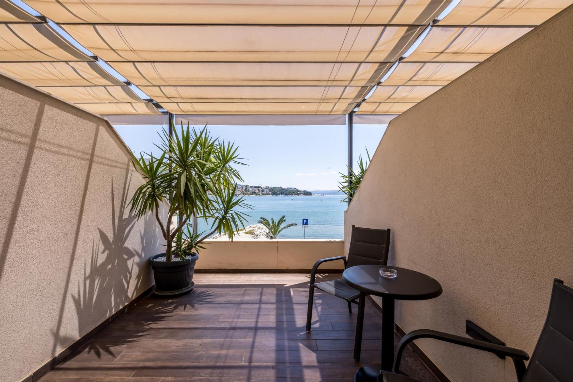 Sea View Luxury Seven Of Nine Guest house Split