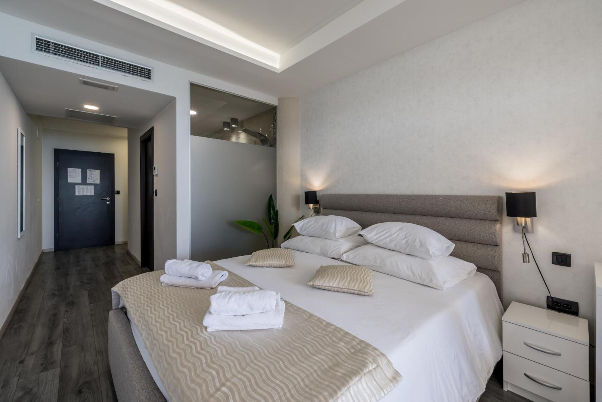 Luxury 
