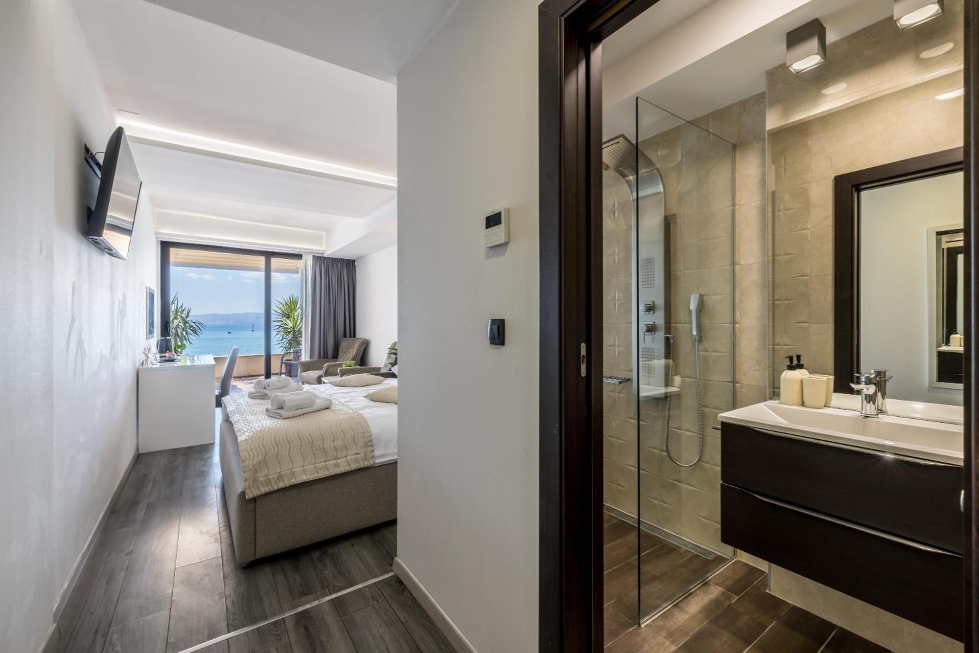 Luxury 