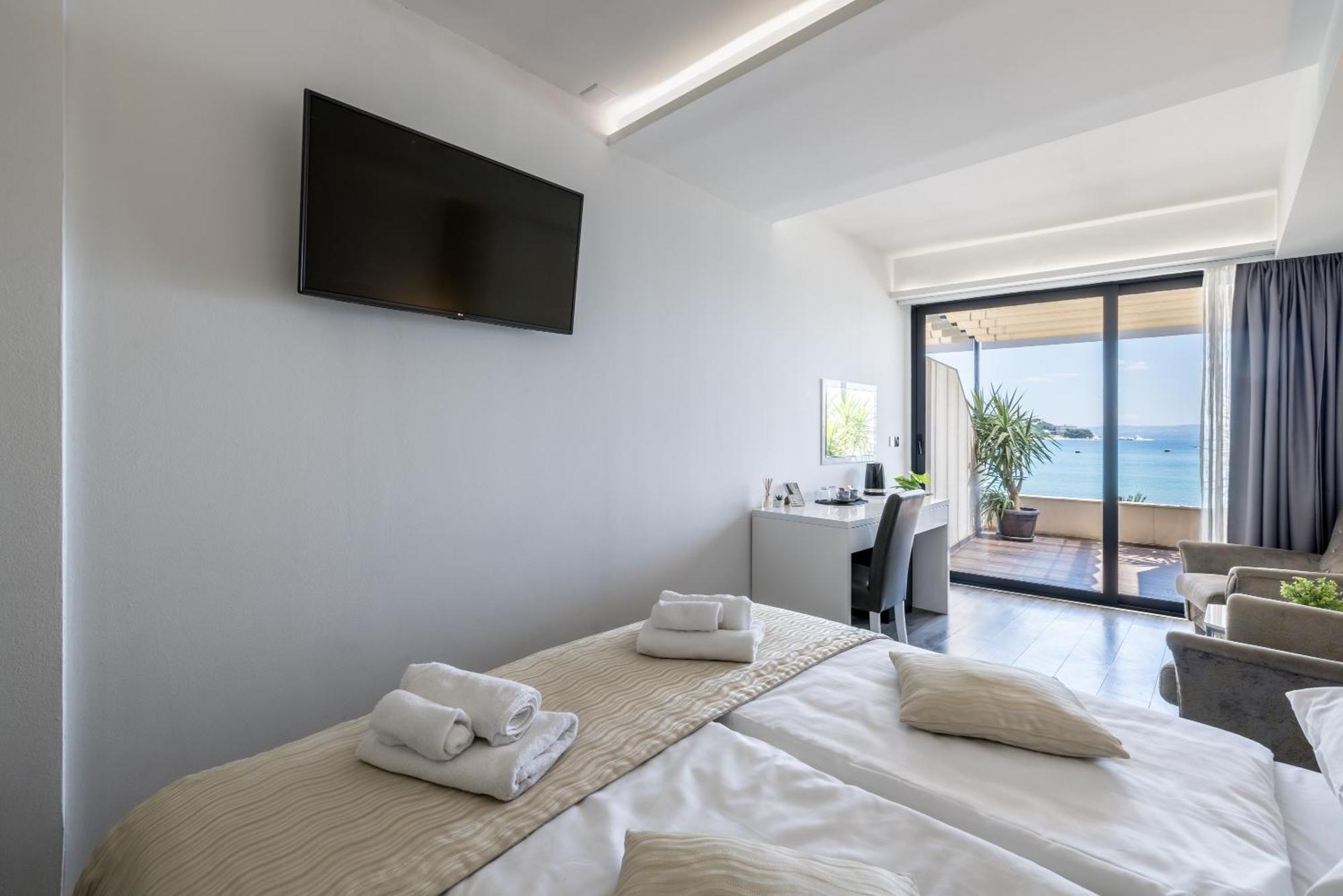 Luxury 